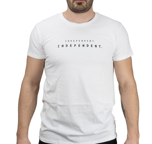 T-shirt blanc écrit "Independent"